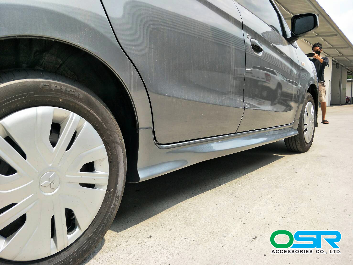 ชุดแต่งรถ สเกิร์ต-สปอยเลอร์ New Mitsubishi Attrage ทรง OEM By OSR