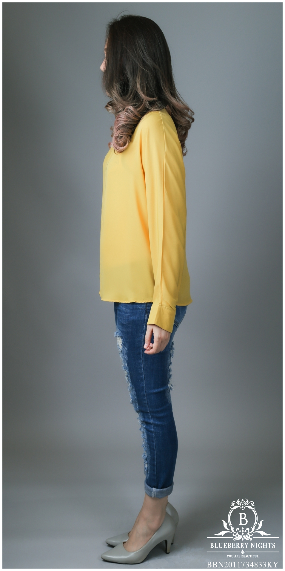 Sale++#Blueberry Nights B3610 เสื้อเชิ้ตชีฟองแขนยาว สีพื้นเรียบหรู ผ้าชีฟองเบรนด์เนื้อนุ่มสวยสุดหรู ผ้าเนื้อดีสัมผัสนุ่มใส่สบายมากๆค่ะ แพทเทิร์นเสื้อเชิ้ตแขนยาวติดกระดุมปลายแขน ช่วงล่างของแขนผ่าสวยเก๋ 4 สีคลาสสิค สีเขียว/ สีเทา/ สีเหลือง/ สีขาว ขนาด รอบอก