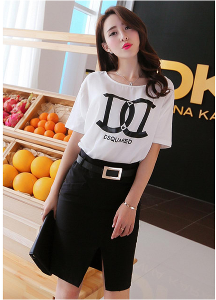 ชุดเซต 2 ชิ้น เสื้อยืดสีขาวกระโปรงสีดำซิปหลัง