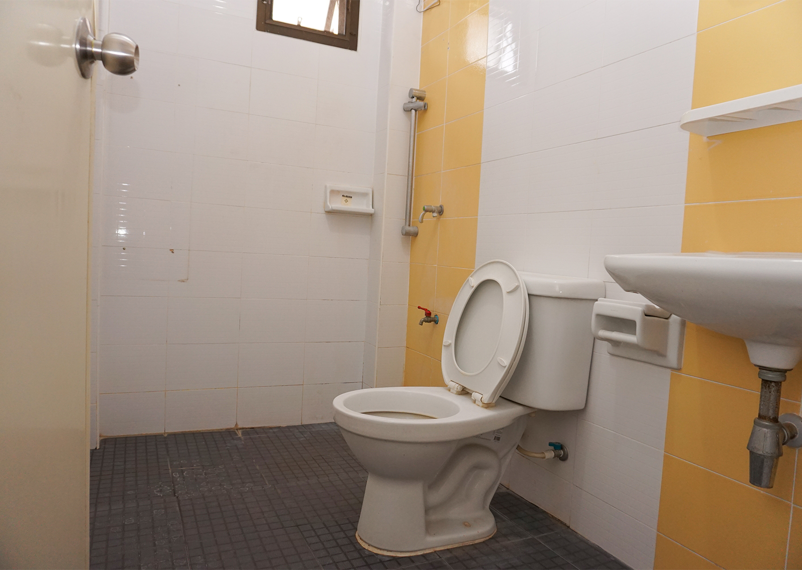 76902-ขายบ้าน หมู่บ้านเฟื่องสุข 5 กาญจนาภิเษก บางบัวทอง นนทบุรี