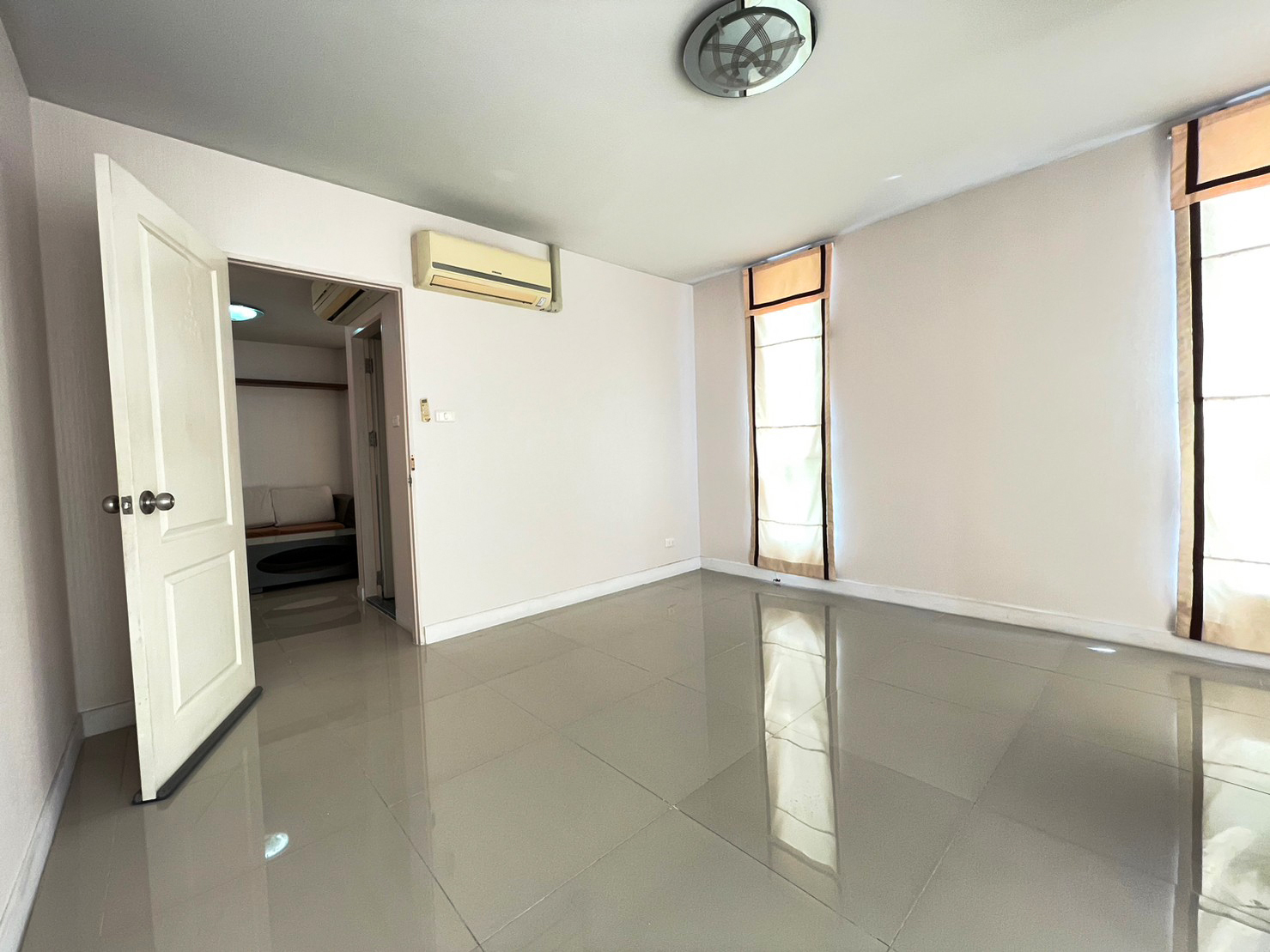 72204-ขายคอนโด เดอะ สตาร์ คอนโดมิเนียม 2 งามวงศ์วาน นนทบุรี