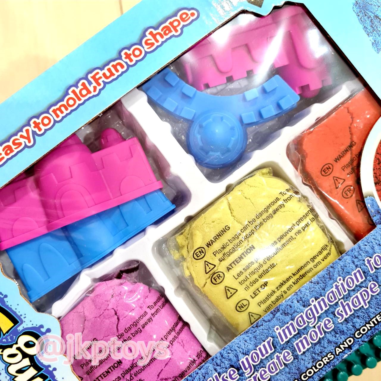 ทรายวิทยาศาสตร์ ทรายมหัศจรรย์ ทรายแม่เหล็ก มีทราย 3 สี 450 กรัม ตัวปั๊ม 4 ชิ้น