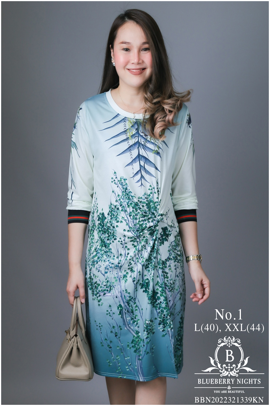 SaLe++14100 เดรสทีเชิ้ตผ้ายืดโพลีเอสเตอร์ผสมเนื้อนุ่มเกรดพรีเมี่ยม ตัดเย็บสวยเนี้ยบสไตล์แบรนด์เนมสุดหรู แพทเทิร์นเสื้อคอกลมแขนยาวปลายแขนยางยืด ช่วงเอวเย็บม้วนเกลียวช่วยอำพรางพุง #ซ่อนพุง ให้ดู #ผอมมีเอว ค่ะ พิมพ์ลายสีคมชัดสวยเป๊ะ ใส่สวยได้ทุกๆโอกาส หรูหรา