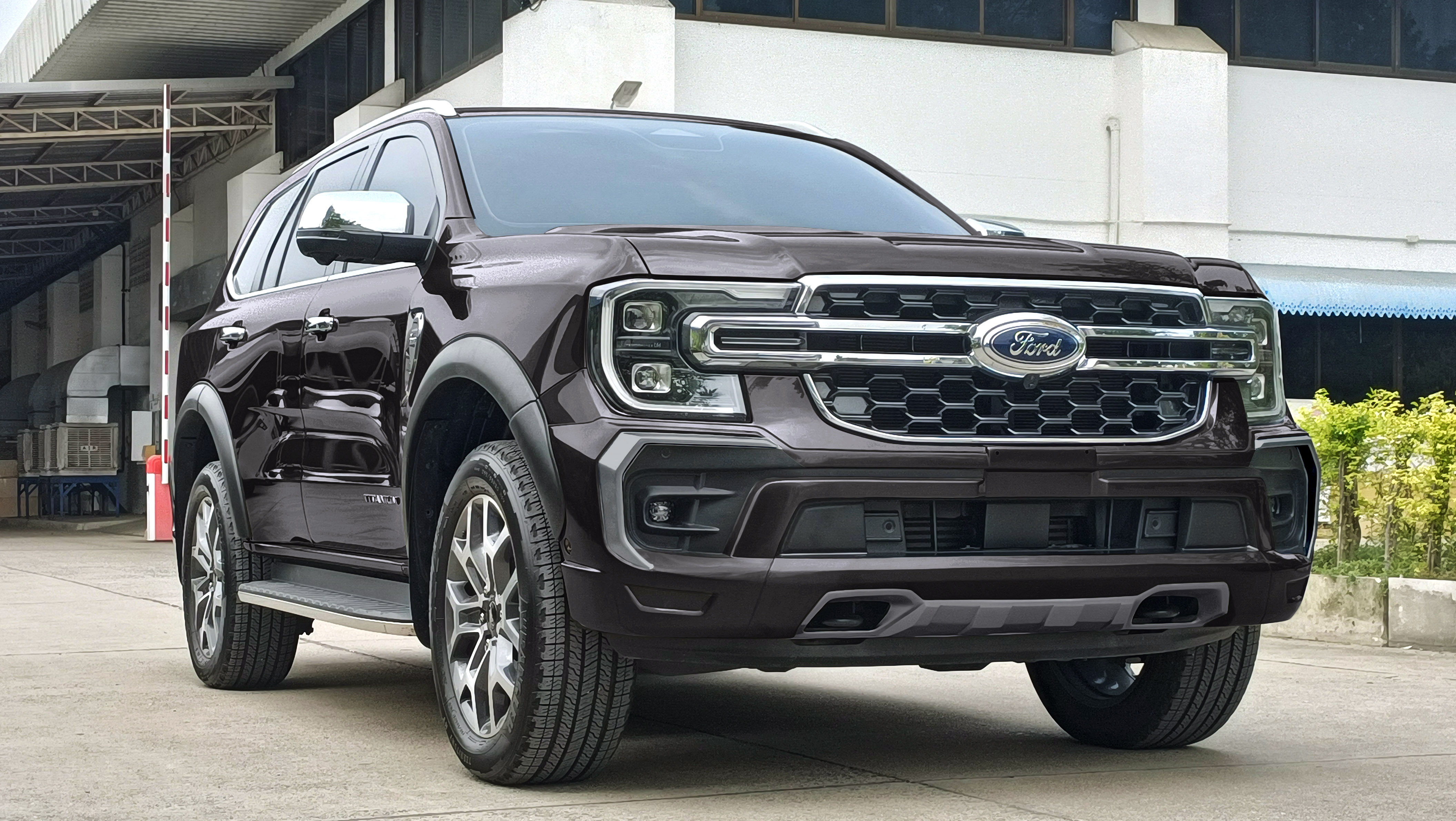 ชุดแต่งรถ-สเกิร์ต-อุปกรณ์แต่งรถ Ford Everest 2022 2023 2024 Next-Gen ทรง SR-Limited