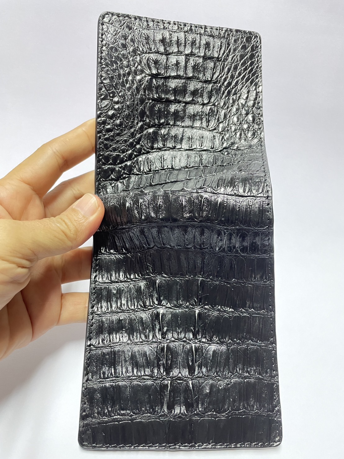 กระเป๋าหนังจระเข้แท้ (กระดูกหาง)