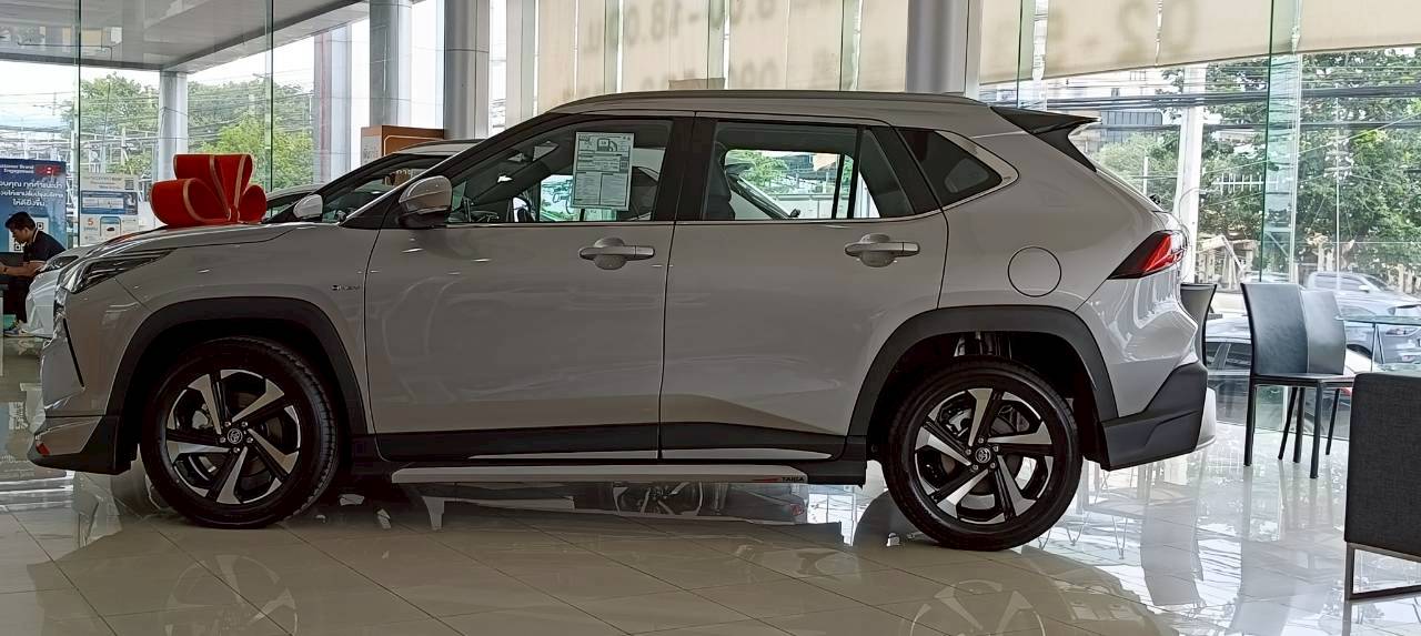 ชุดแต่งรถ-สเกิร์ต-อุปกรณ์แต่งรถ New Toyota Yaris Cross 2023-2025 ทรง Taiga