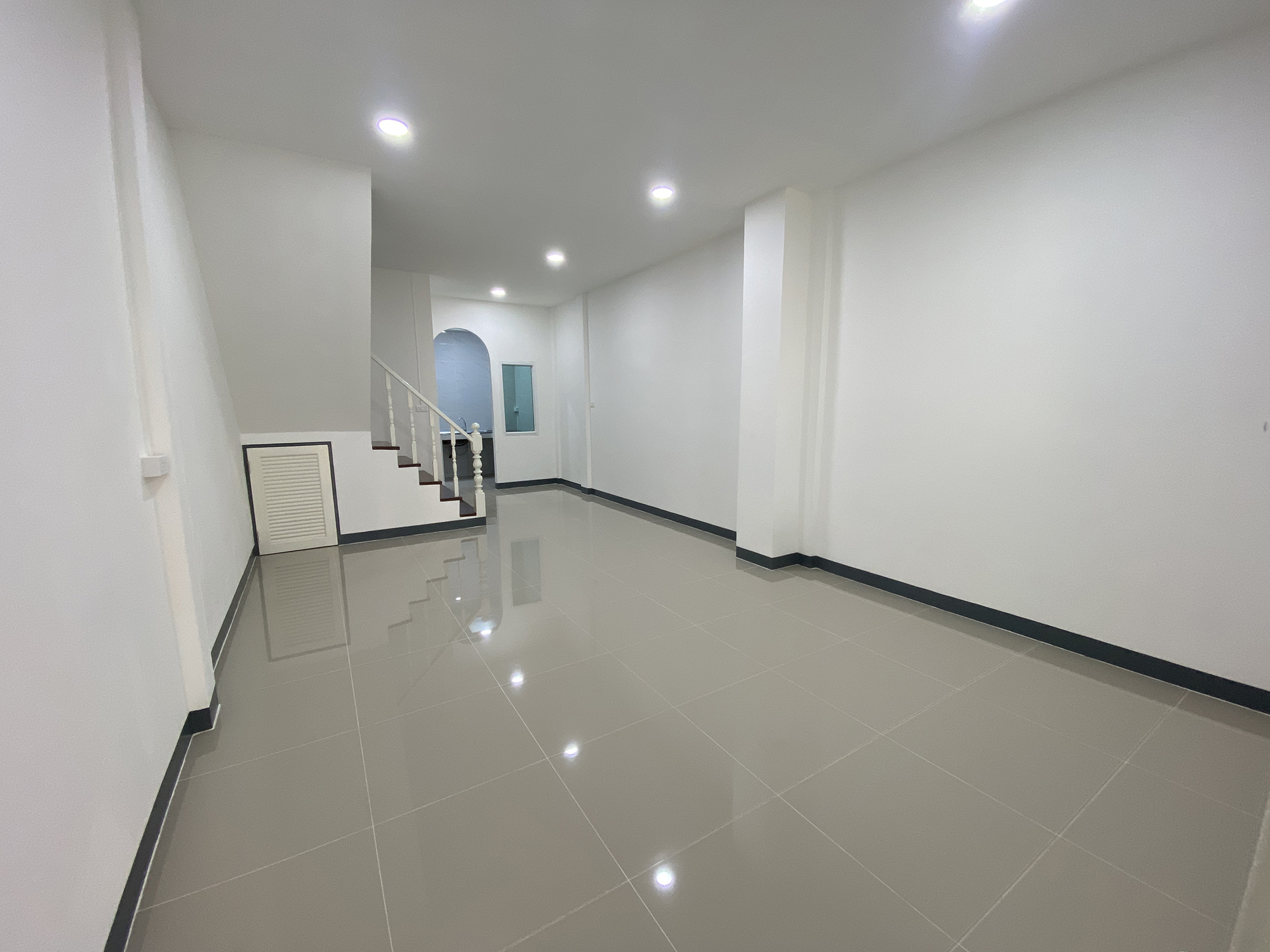 83451-ขายทาวน์เฮ้าส์ เอเชียโฮมทาวน์ 2 บางกรวย-ไทรน้อย นนทบุรี