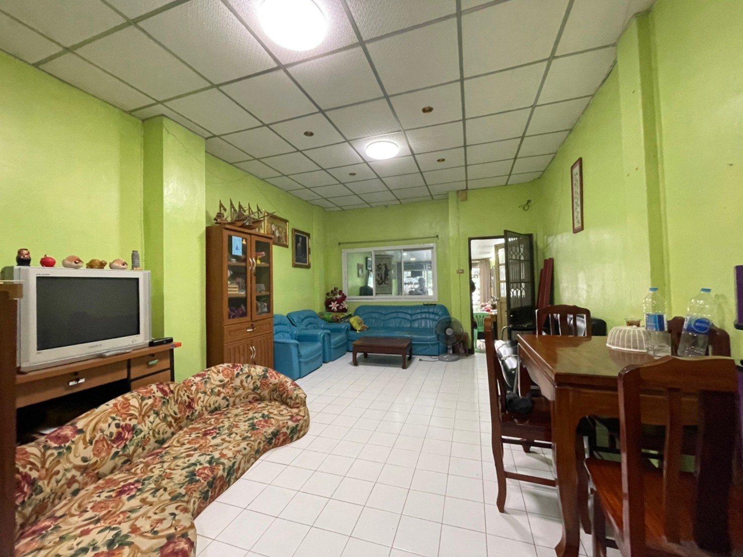 76983-ขายทาวน์เฮ้าส์ หมู่บ้านรัตนาวดี ใกล้รถไฟฟ้า เซ็นทรัลเวสต์เกท บางบัวทอง นนทบุรี