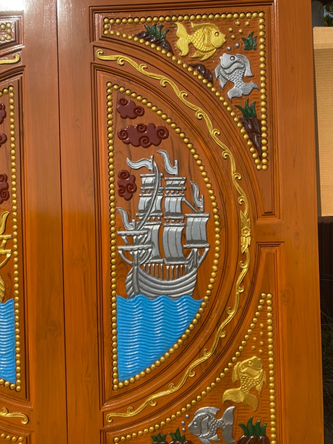 บานประตูหน้าบ้าน GBB - 203