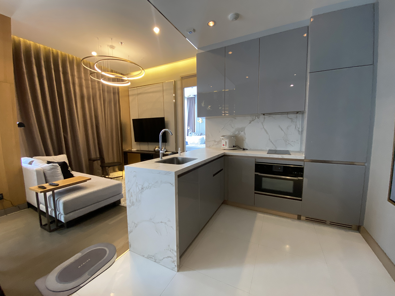 83465-ขายคอนโด The Esse at Singha Complex ใกล้ ARL มักกะสัน