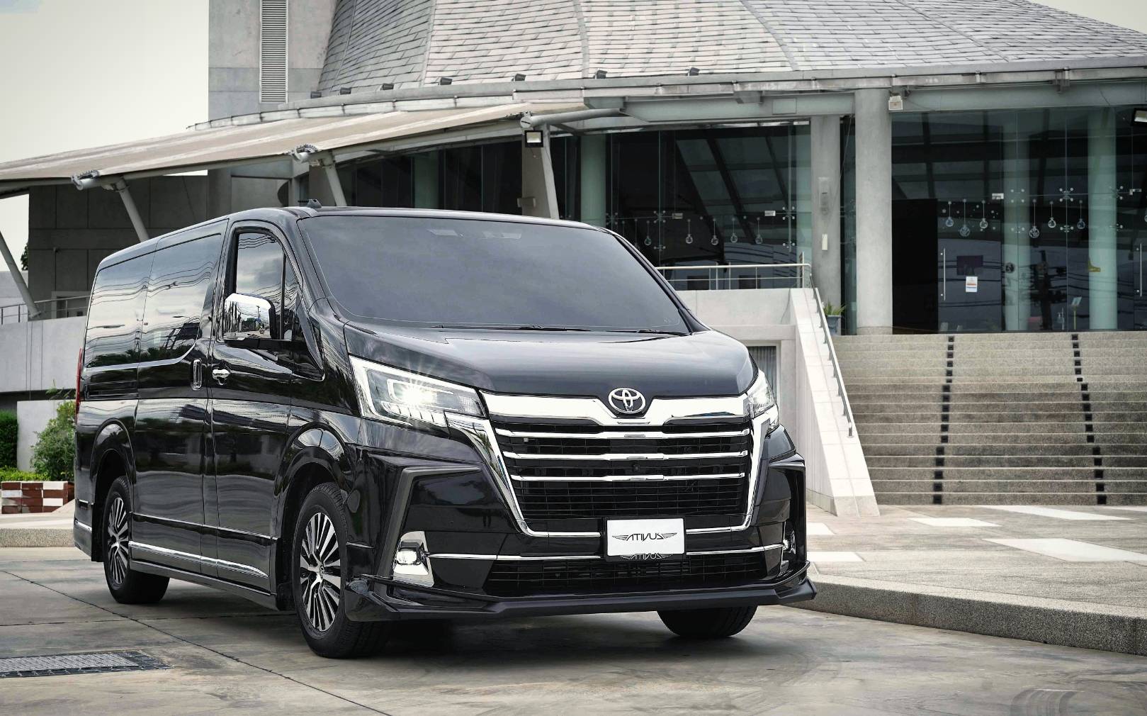 ชุดแต่งรถ สเกิร์ต-สปอยเลอร์ Toyota Majesty ทรง ATIVUS by OSR