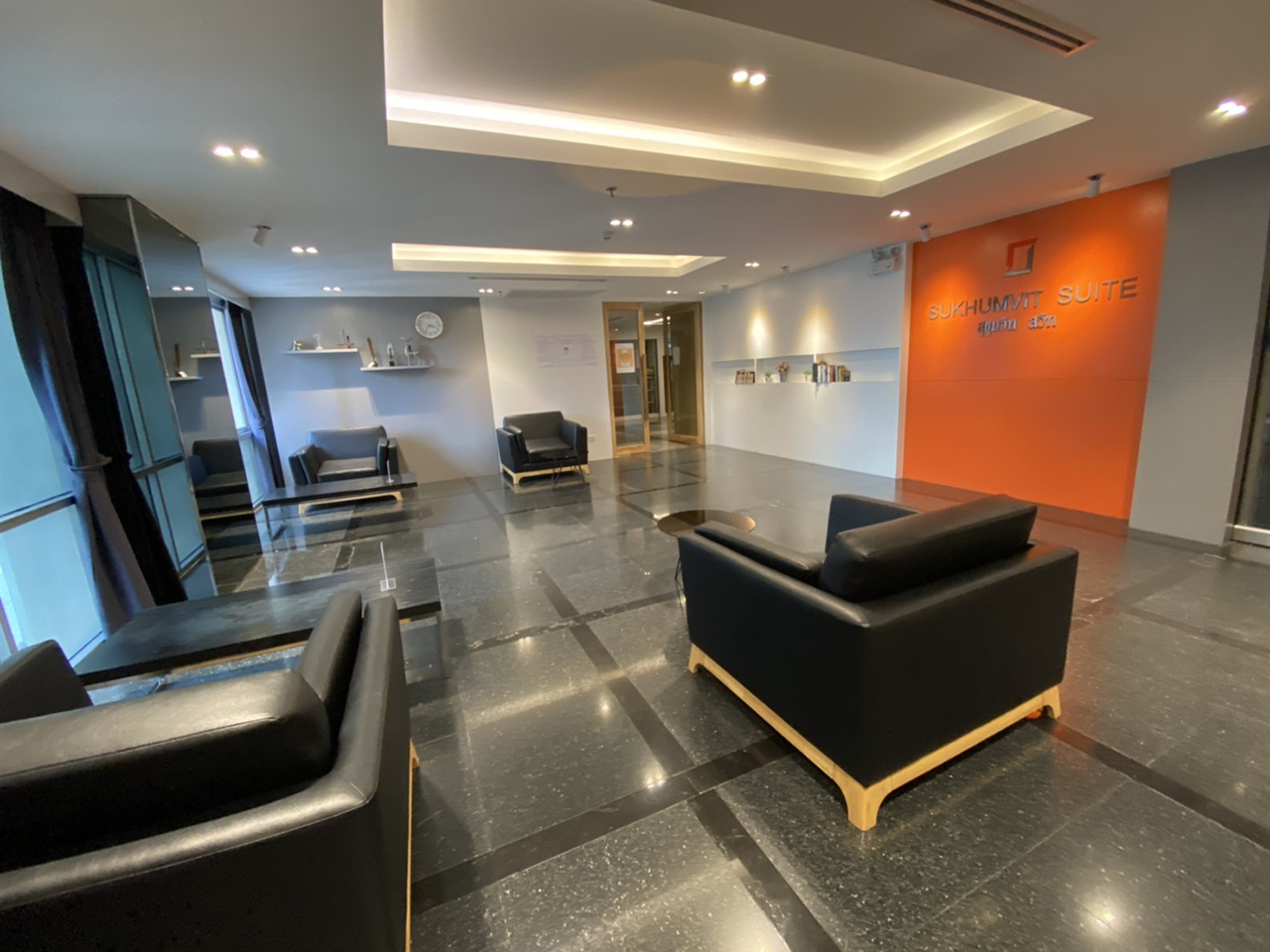 72110-ขายคอนโด สุขุมวิท สวีท ห้องมุม ซอยสุขุมวิท 13 กรุงเทพ