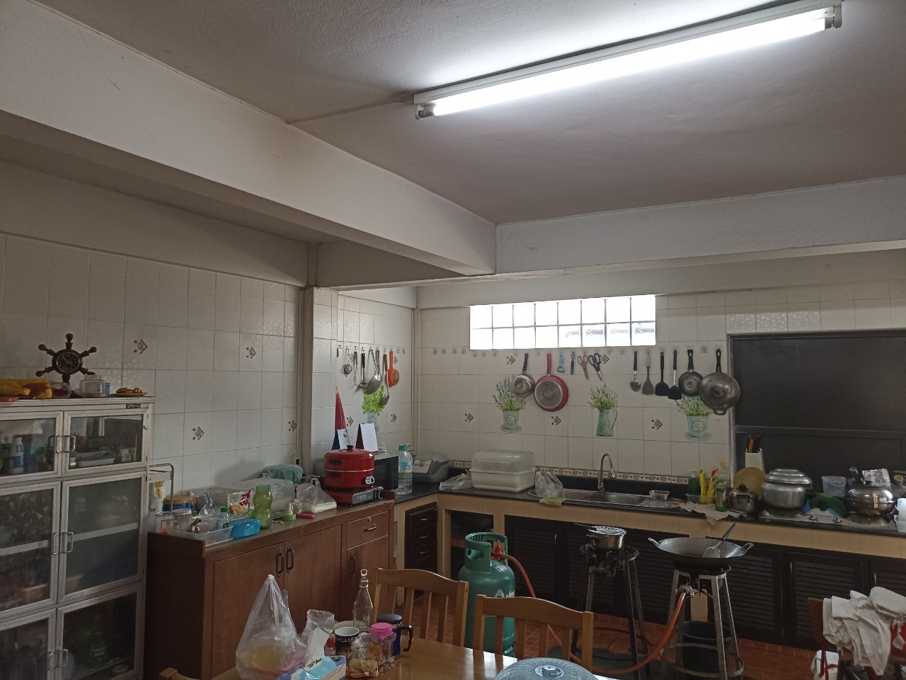 76914-ขายอาคารพาณิชย์ 2 คูหา ถนนเลี่ยงเมืองชลบุรี หนองรี ชลบุรี