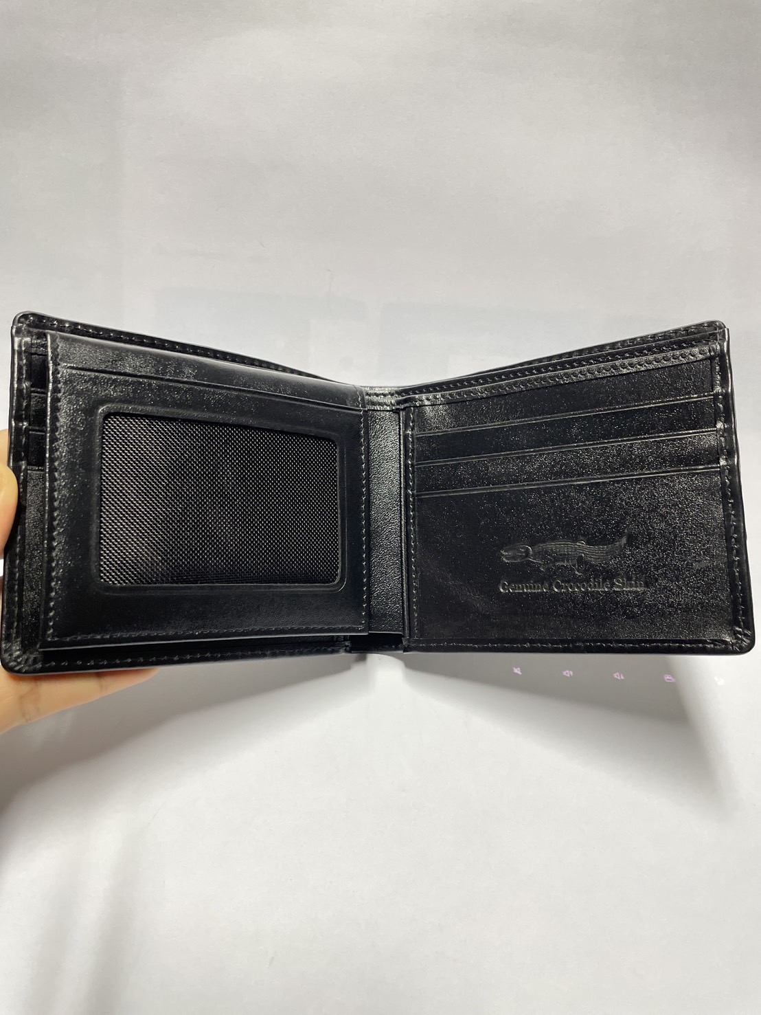 กระเป๋าหนังจระเข้แท้ (กระดูกหาง)
