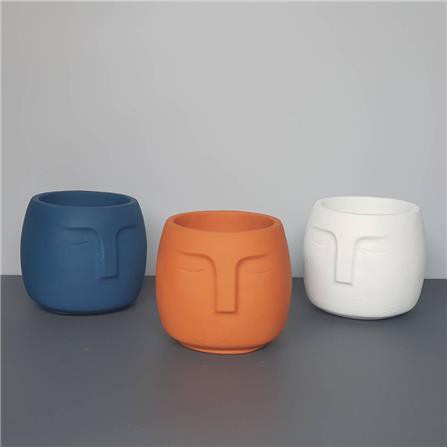 กระถางปูนหน้าคน บ้านปูนปั้น สีขาว ช่วยตกแต่งสวนของคุณให้ดูสวยงามมากขึ้น