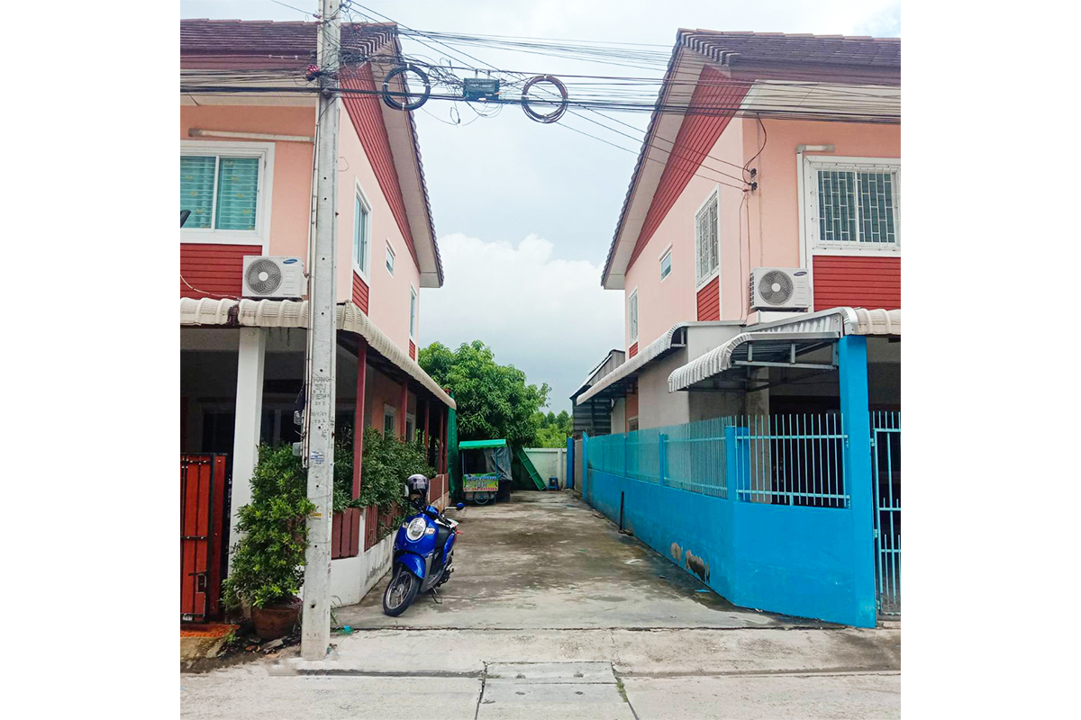 73619-ขายทาวน์เฮ้าส์ หมู่บ้านฟ้าใสวิลล์ อมตะนคร พานทอง ชลบุรี