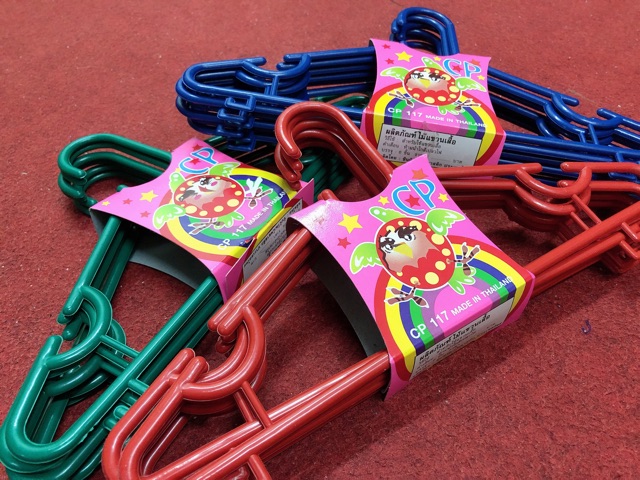 (1 แพ็คมี 6 ชิ้น 📌คละสี มีราคาส่ง) ไม้แขวนเสื้อเด็ก ไม้แขวนเสื้อกล้าม ชุดชั้นใน กางเกงใน