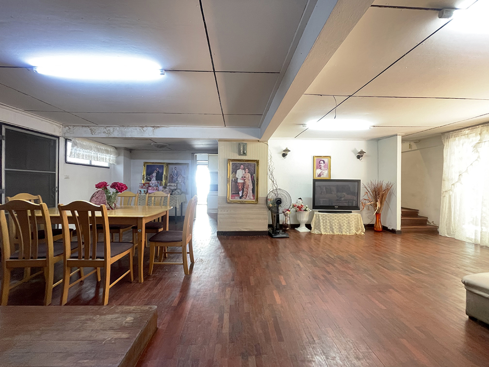 86362 ขายบ้าน หมู่บ้านชลนิเวศน์ ถนนวิภาวดี ถนนประชาชื่น ถนนรัชดาภิเษก เขตจตุจักร กรุงเทพฯ