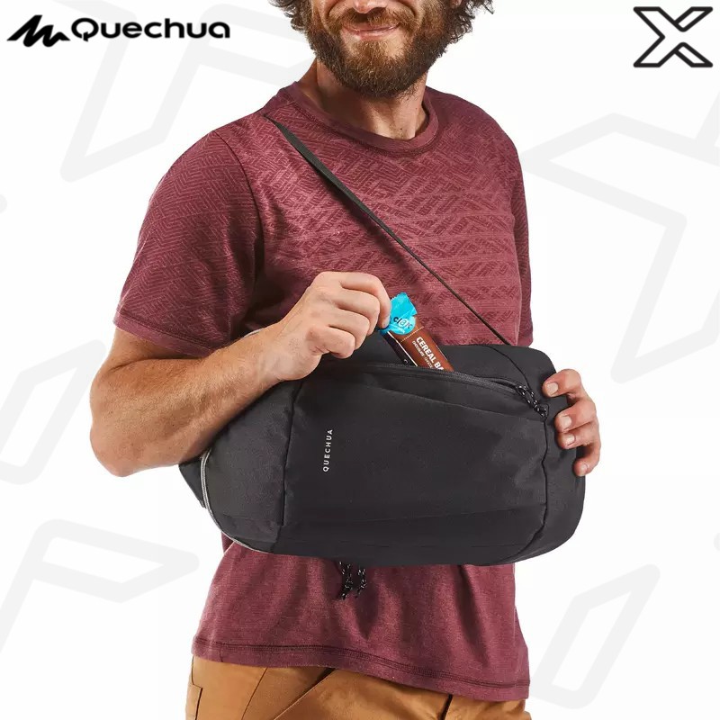 QUECHUA เป้สะพายหลังรุ่น NH100 ขนาด 10 ลิตร (สีดำ)