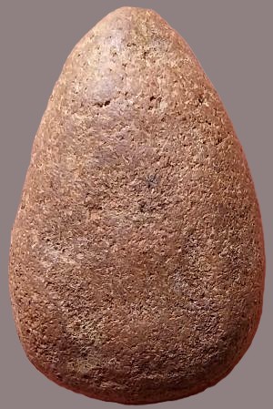 พระร่วงนั่ง เนื้อดิน กรุคลองกระเทียม สุพรรณบุรี