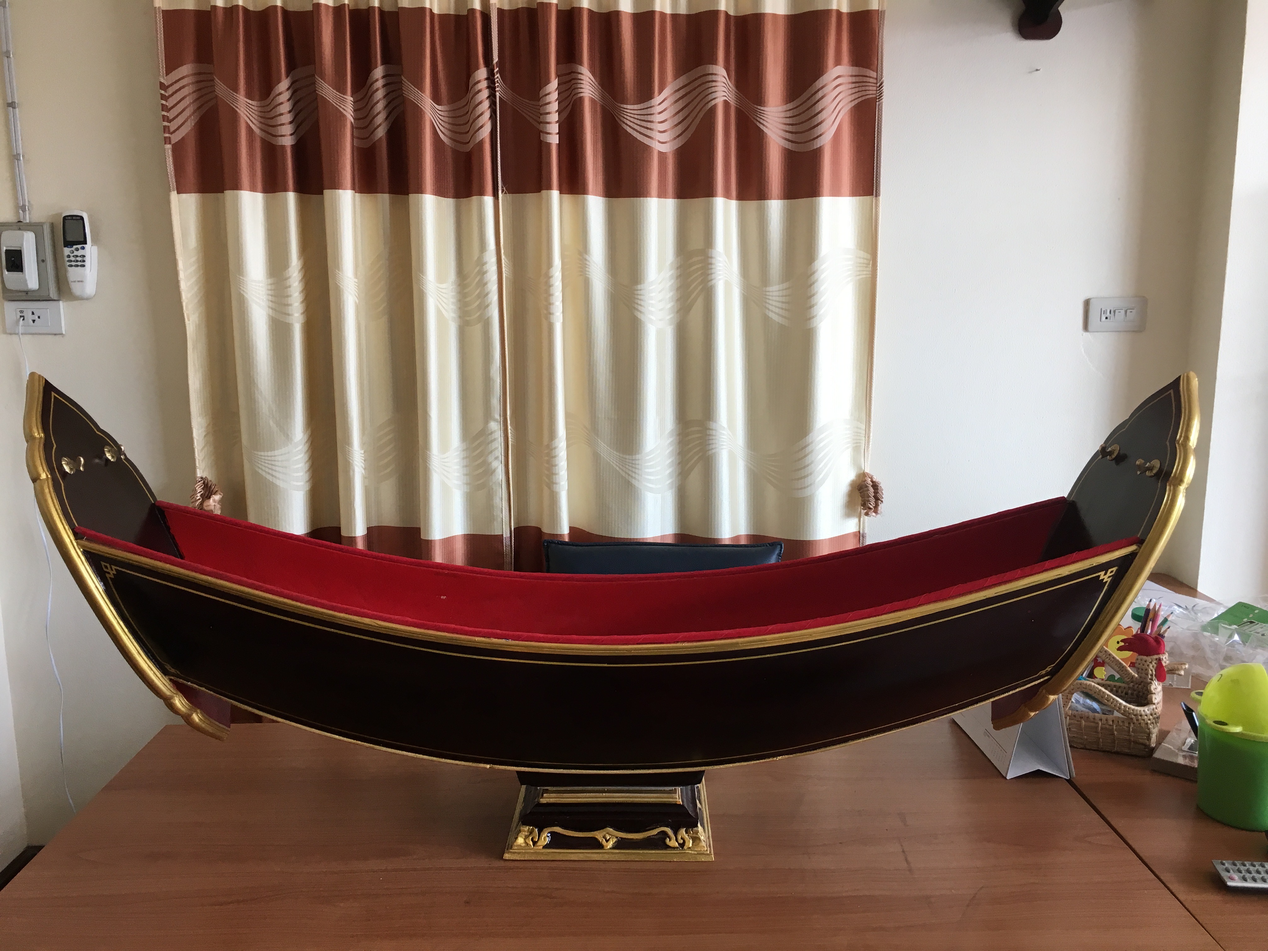 รางระนาดเอกอย่างดี ราคา 4,000 - 4,500-5,500 บาท