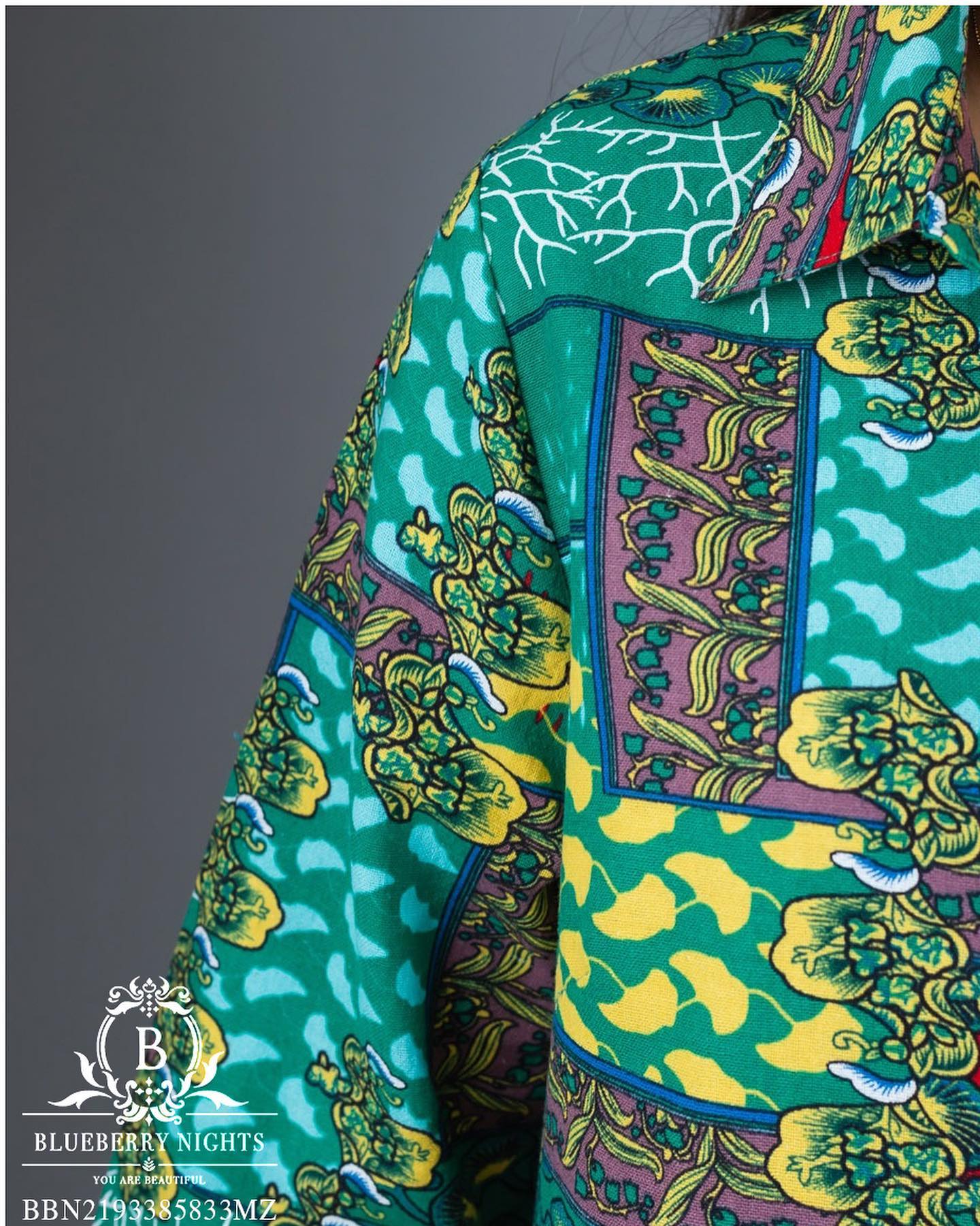 Sale+++#Blueberry Nights B3686 เสื้อผ้าฝ้ายธรรมชาติผสมลินินเนื้อดีเกรดพรีเมี่ยม เนื้อผ้านุ่มใส่สบายมากๆๆ ดีเทลเสื้อเชิ้ตกระดุมหน้า 4 เม็ด พิมพ์ลายสีสันสดใส ปลายแขนเชิ้ตติดกระดุม มีสายพับล็อคแขน เหมาะสำหรับสาวๆรอบอก(36-44) ใส่สบายมากๆ ใส่เที่ยวชิลล์ๆสวยๆ พ