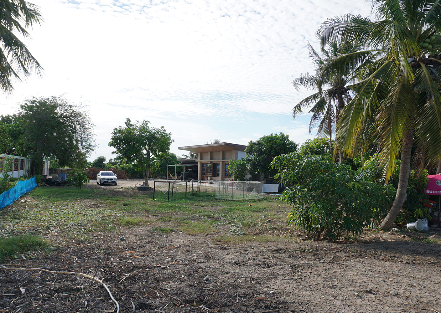 68373-ขายที่ดินพร้อมบ้าน ตำบลสามโก้ อำเภอสามโก้ อ่างทอง