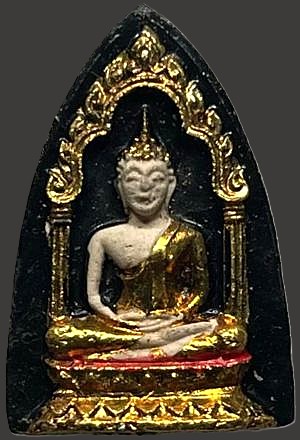 พระผงสรงน้ำ เจ้าคุณวิเชียร วัดเครือวัลย์ ชลบุรี ปี๒๕๑๙ ลงรักปิดทอง