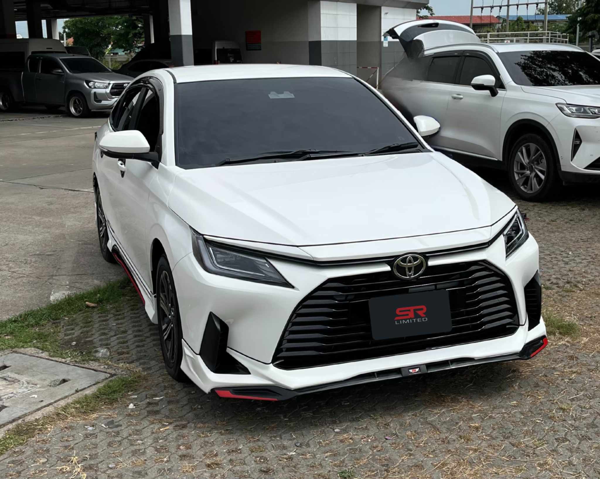 ชุดแต่งรถ-สเกิร์ต-สปอยเลอร์ Toyota New Yaris Ativ 2022 2023 2024