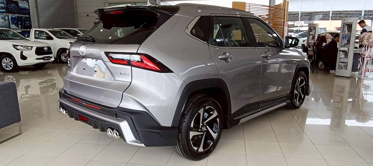 ชุดแต่งรถ-สเกิร์ต-อุปกรณ์แต่งรถ New Toyota Yaris Cross 2023-2025 ทรง Taiga