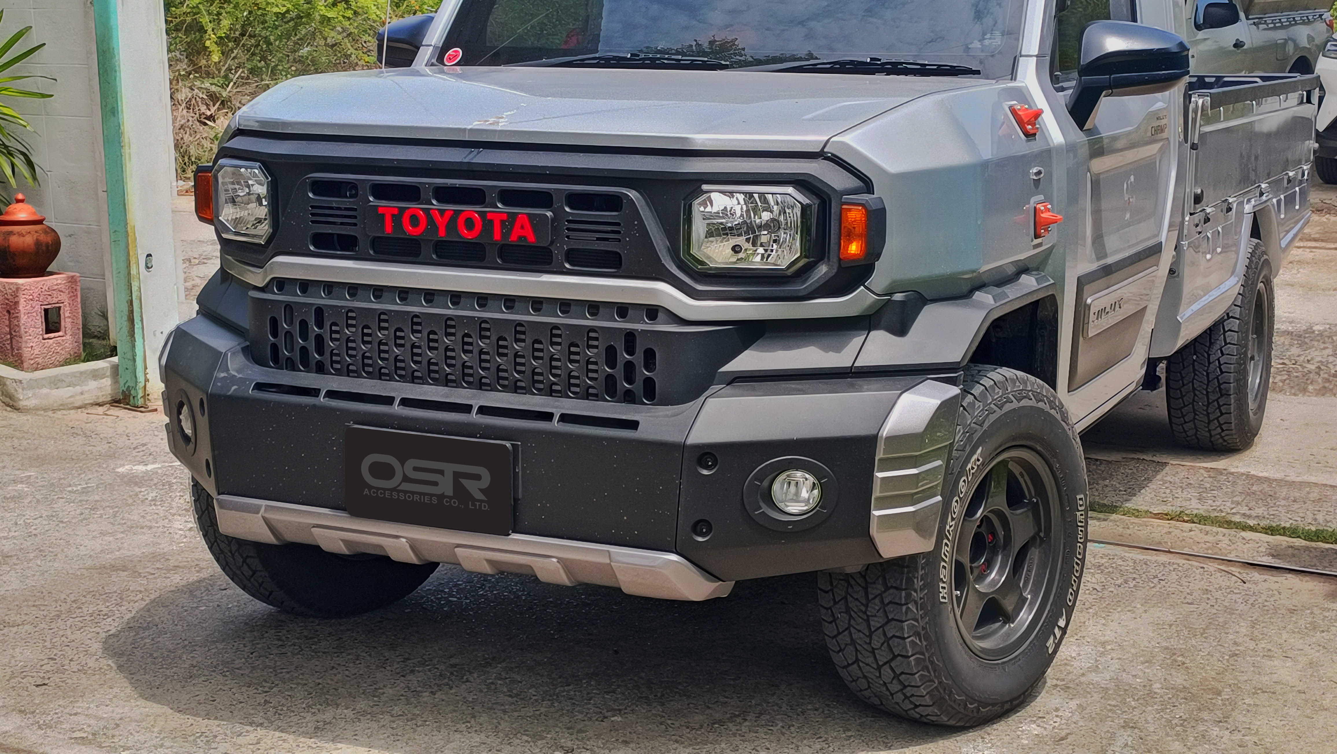 ชุดแต่งรถ-สเกิร์ต-อุปกรณ์แต่งรถ Toyota Hilux Champ 2023