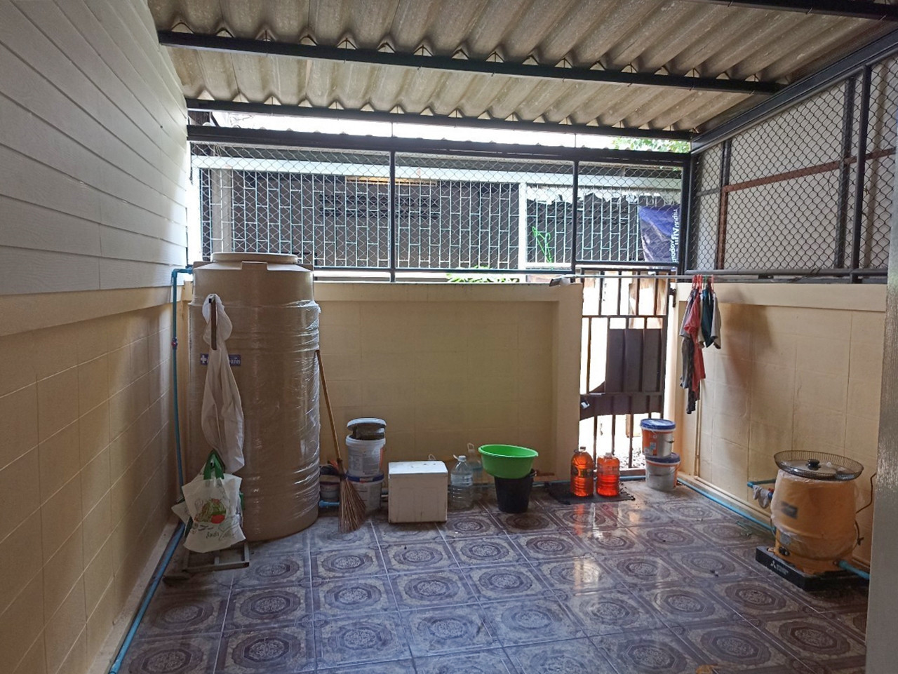 75023-ขายอาคารพาณิชย์ ถนนพระยาสัจจา เสม็ด ชลบุรี