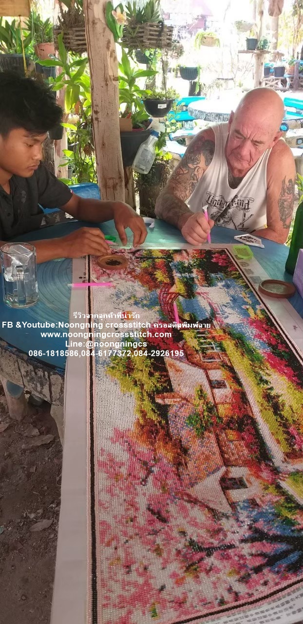 The Starry Night ศิลปิน Vincent Van Gogh ครอสติสคริสตัล Diamond painting โมเสก ภาพติดเพชร งานฝีมือทำที่บ้าน DIY