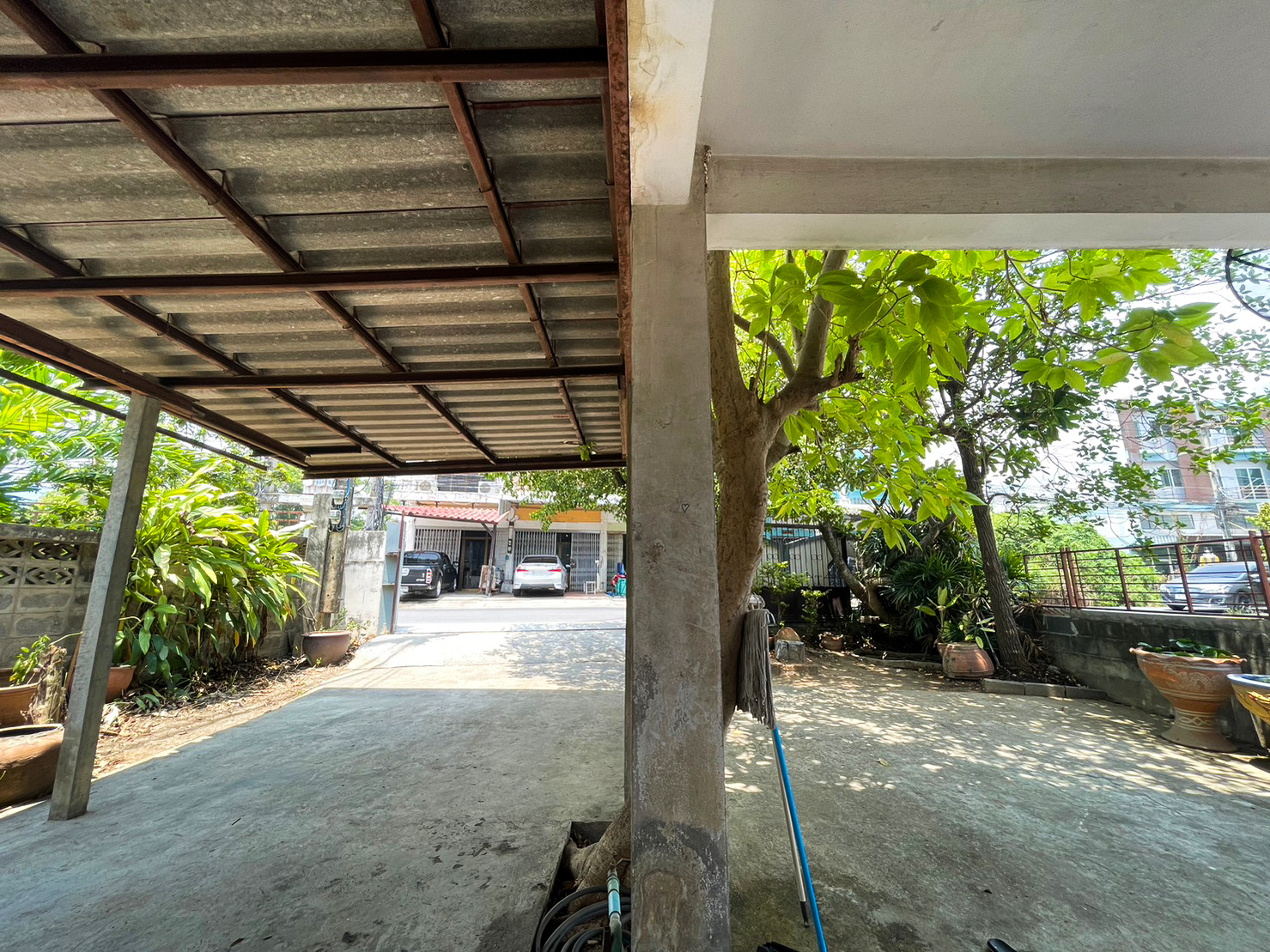 81542-ขายบ้าน ซอยหมู่บ้านดีพร้อม ถนนเลี่ยงเมืองนครสวรรค์ เมืองนครสวรรค์