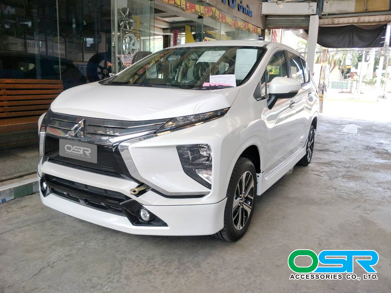 ชุดแต่งรถ-สเกิร์ต-อุปกรณ์แต่งรถ Mitsubishi Xpander ทรง OEM By OSR