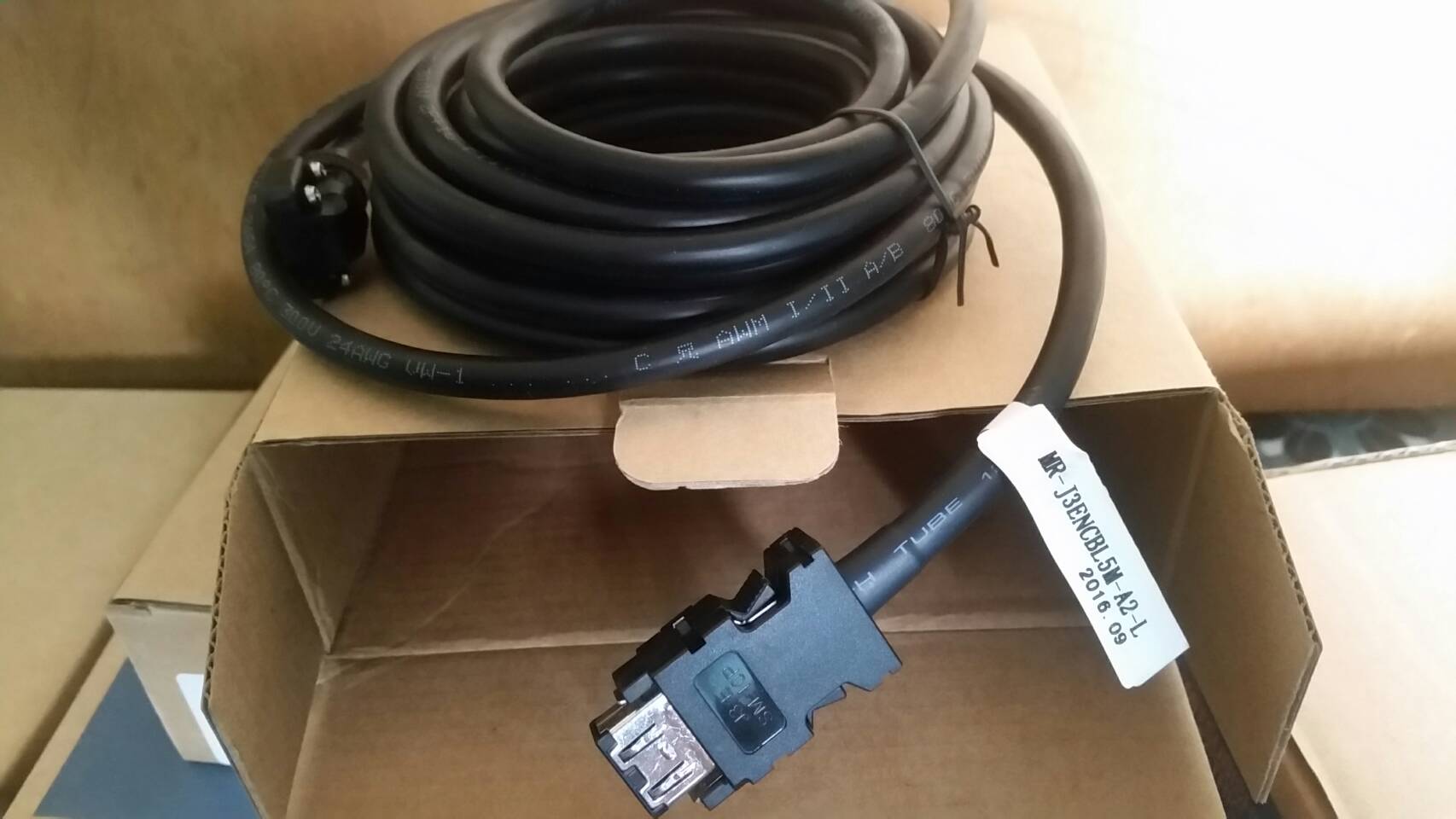 ขาย MR-J3ENCBL5M-A2-L