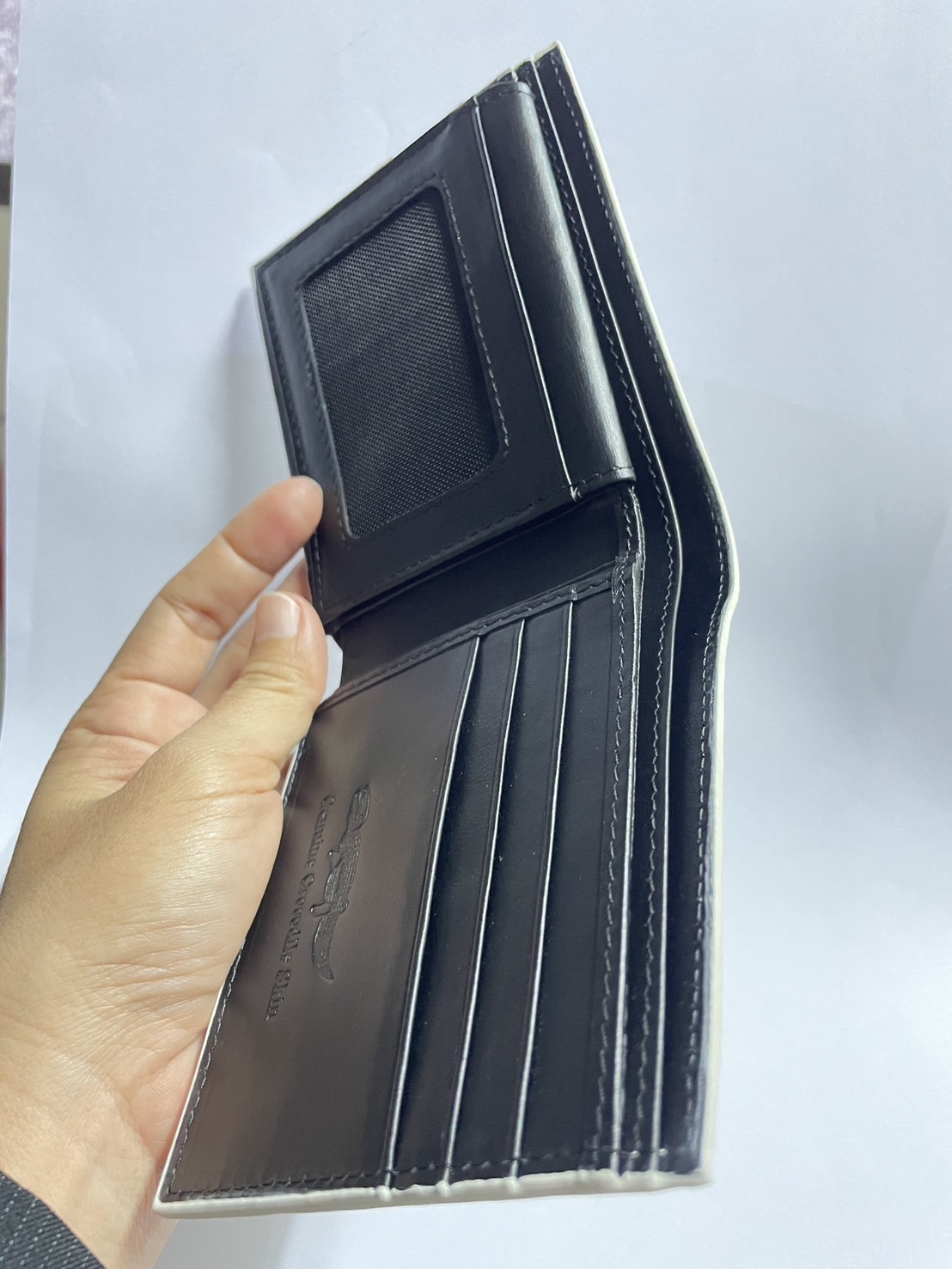 กระเป๋าหนังจระเข้แท้ หนังท้อง