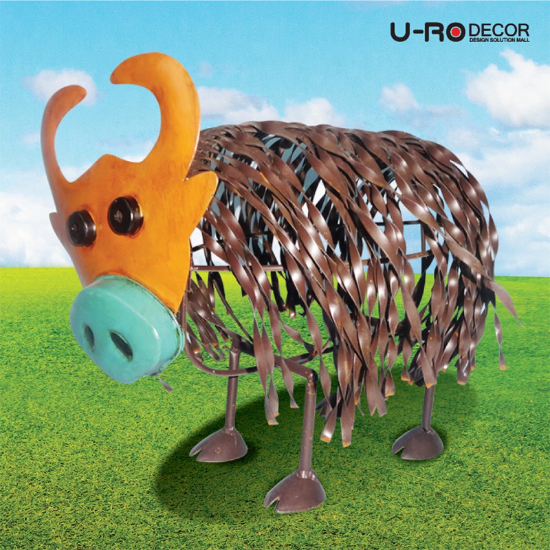 U-RO DECOR เครืองประดับตกแต่งสวน รุ่น COW (วัวน้อย) - สีน้ำตาล