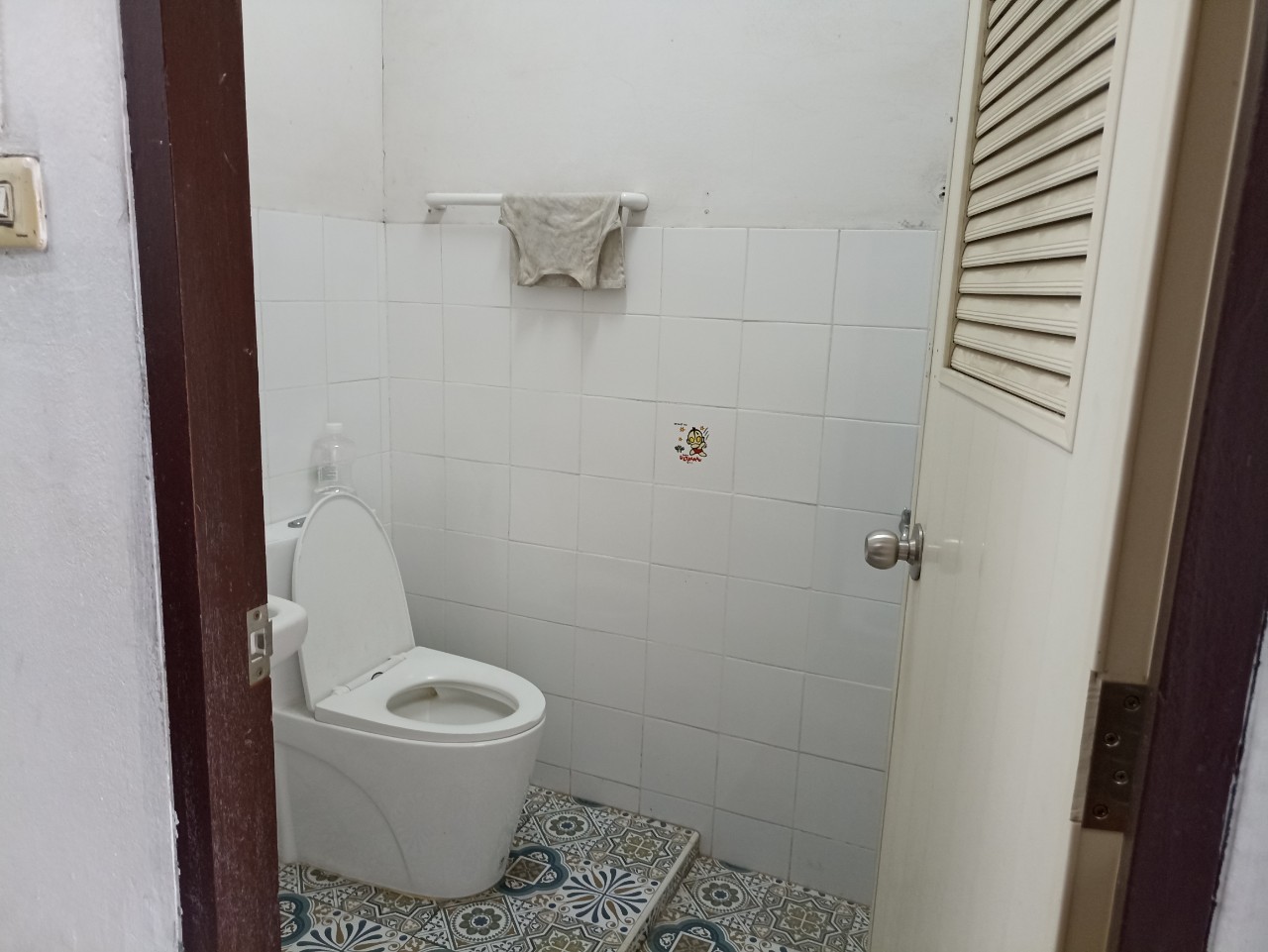 76914-ขายอาคารพาณิชย์ 2 คูหา ถนนเลี่ยงเมืองชลบุรี หนองรี ชลบุรี