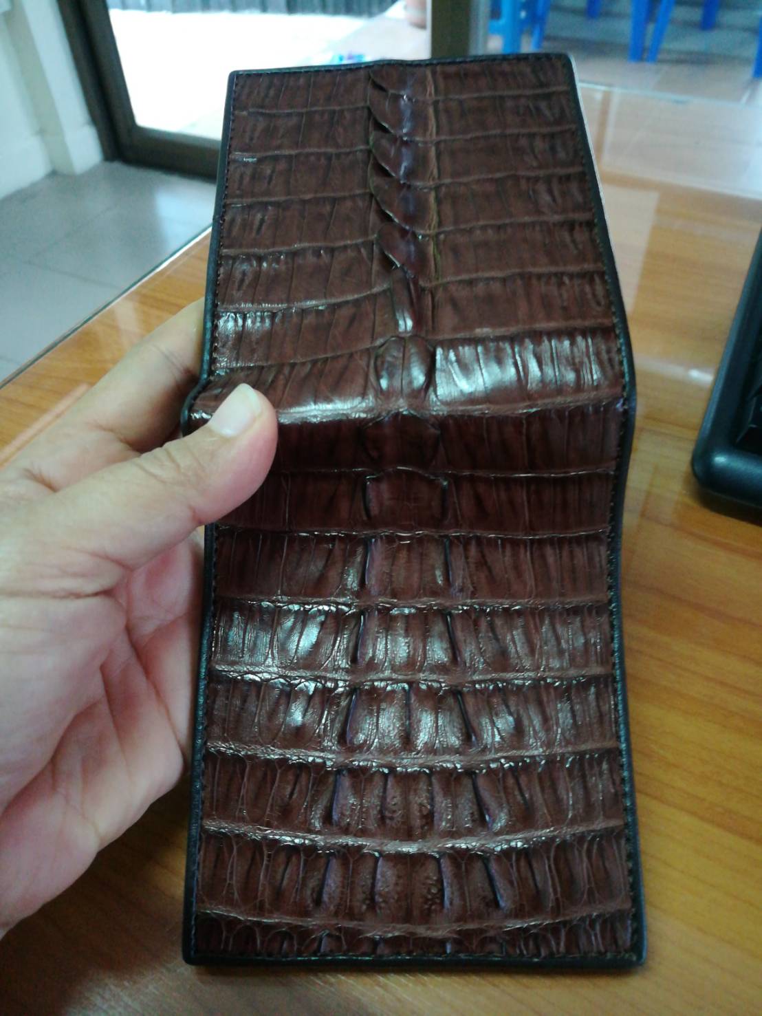กระเป๋าหนังจระเข้แท้(กระดูกหาง)