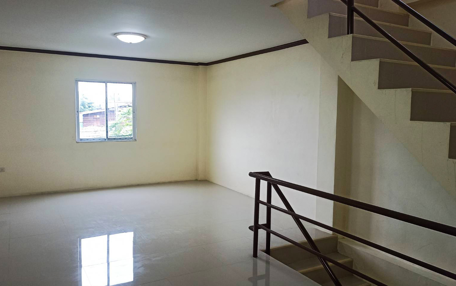 75010-ขายอาคารพาณิช์ หลังมุม สุรณรงค์ 10 ถนนสุขุมวิท บ้านสวน ชลบุรี