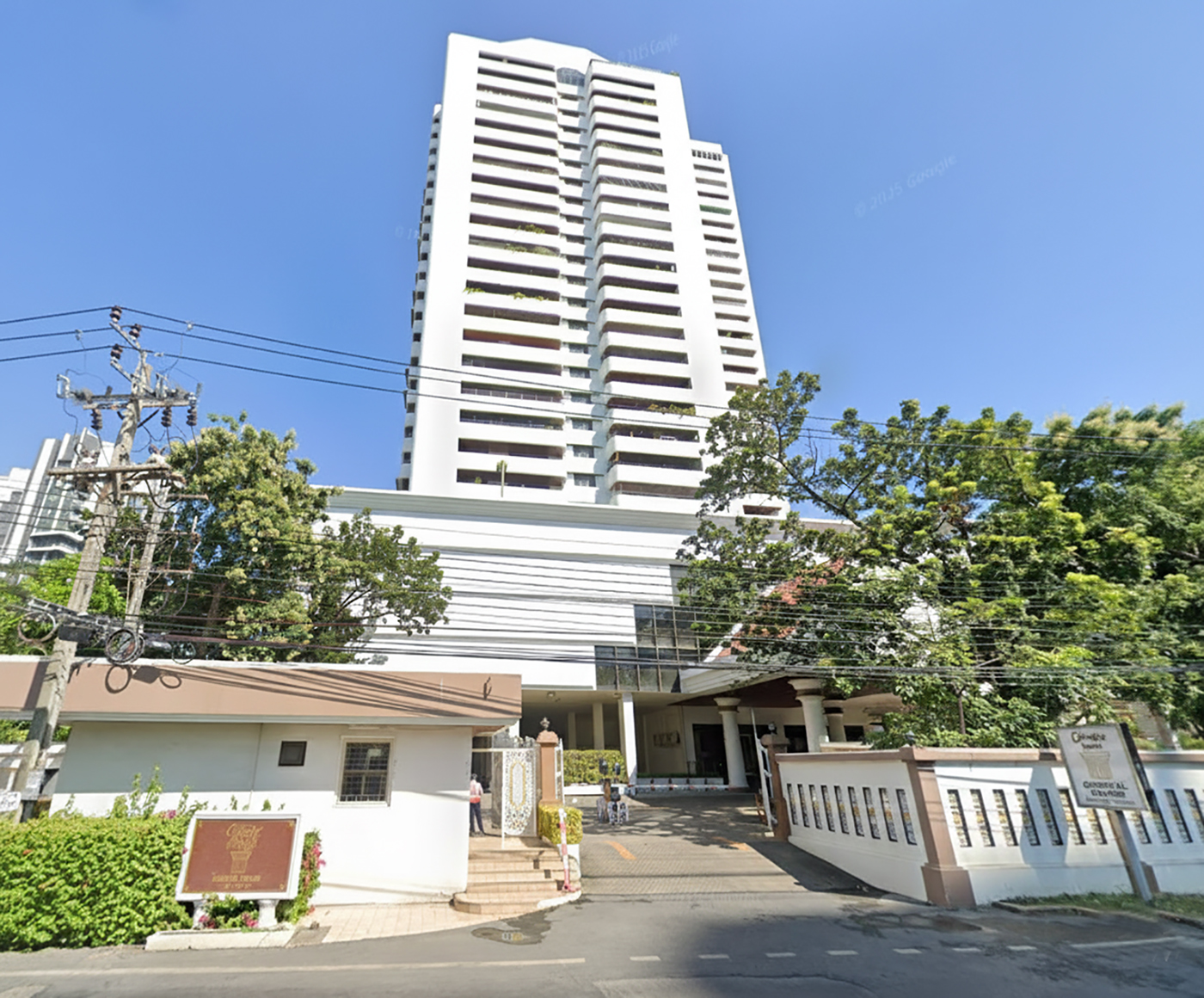 83511 ขายคอนโด ยูนิตพิเศษที่ Oriental Towers เอกมัย