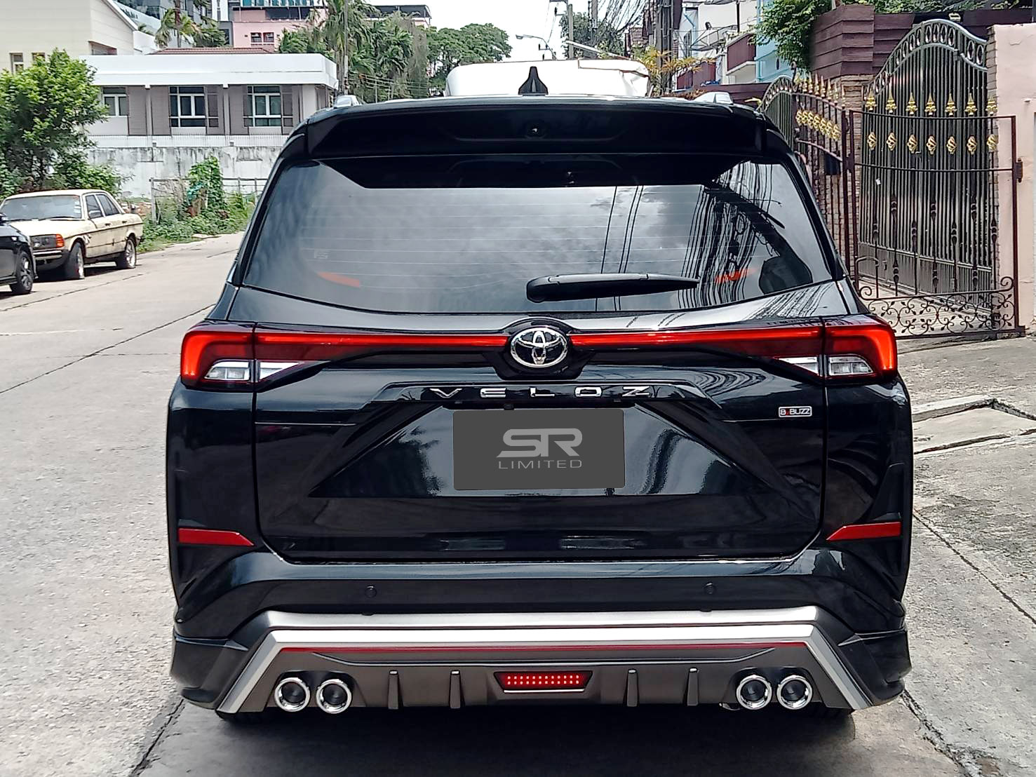 ชุดแต่งรถ-สเกิร์ต-สปอยเลอร์ Toyota Veloz 2022 ทรง SR-Limited