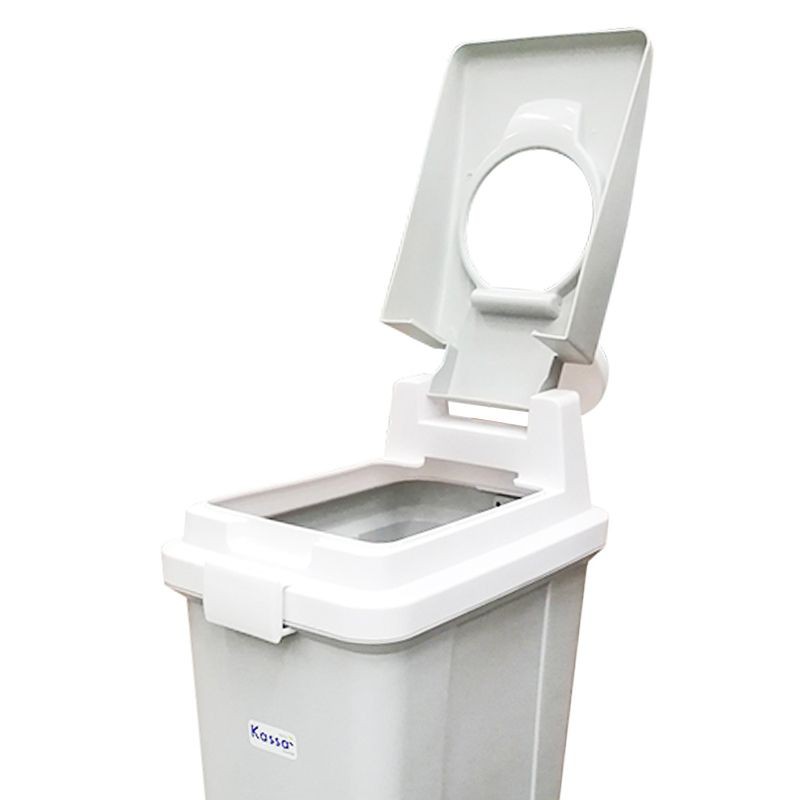 KASSA HOME ถังขยะฝาปิด ทรงเหลี่ยม 45 ลิตร รุ่น PN6045 ขนาด 25 x 38 x 70 ซม. สีเทา ผลิตจากพลาสติก PP เนื้อหนา คุณภาพดี