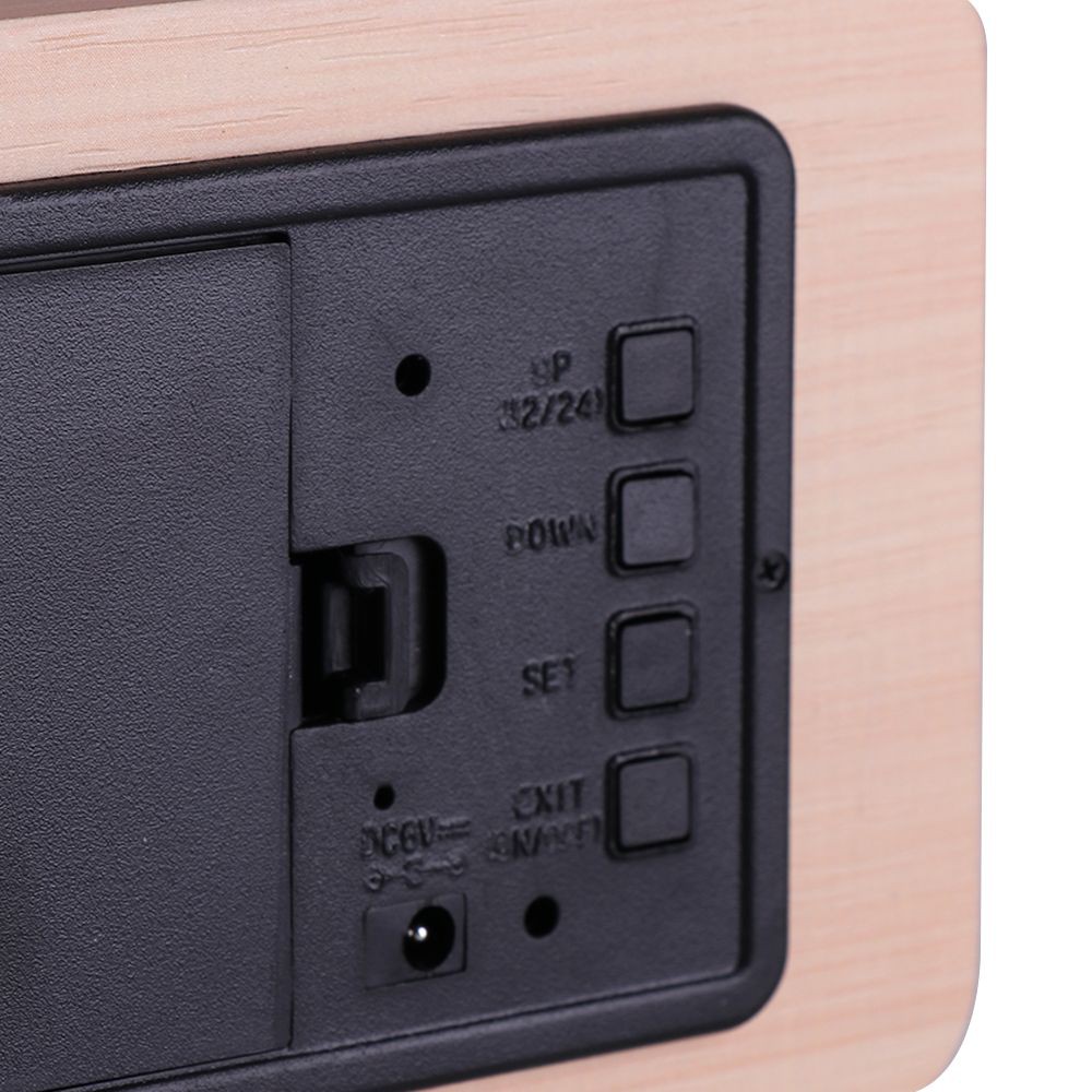 นาฬิกาตั้งโต๊ะ LED HOME LIVING STYLE 21X7 ซม. สีน้ำตาล นาฬิกา