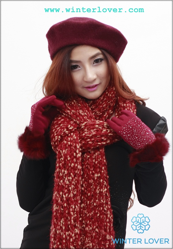 หมวกกันหนาวทรงไบเล่สีแดงเข้ม Red Wine ผ้าวูล100%(พร้อมส่ง)(Free Size)