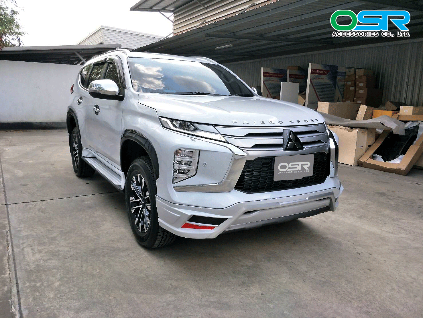 ชุดแต่งรถ-สเกิร์ต-อุปกรณ์แต่งรถ New Mitsubishi Pajero Sport 2020 ทรง AT By OSR
