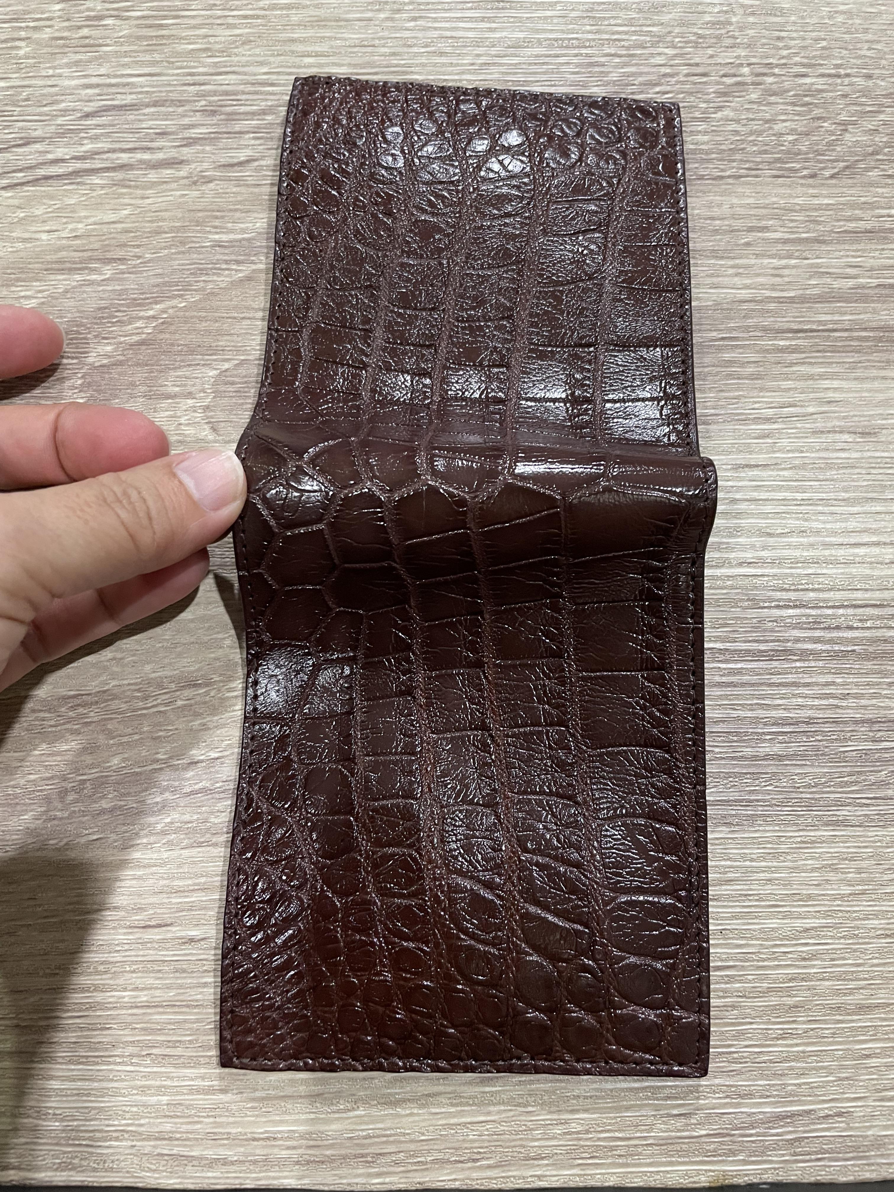 กระเป๋าหนังจระเข้แท้ หนังท้อง