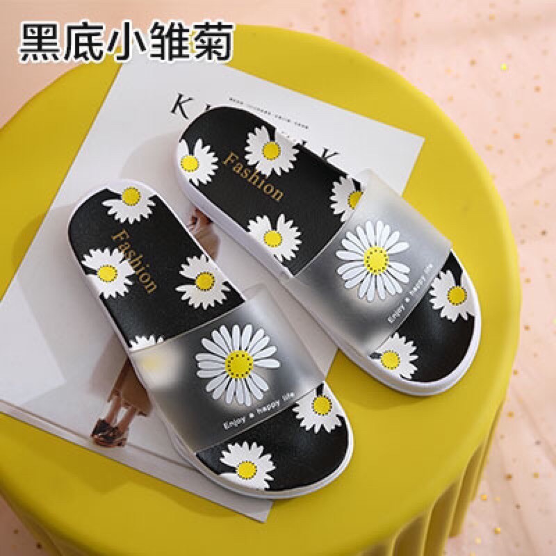 💕(JH-3)รองเท้าแตะใส่ในบ้านที่น่ารักรองเท้าแตะกลางแจ้งห้องน้ำกันลื่นรองเท้าแตะส้นสูงและรองเท้าแตะพื้นนิ่ม