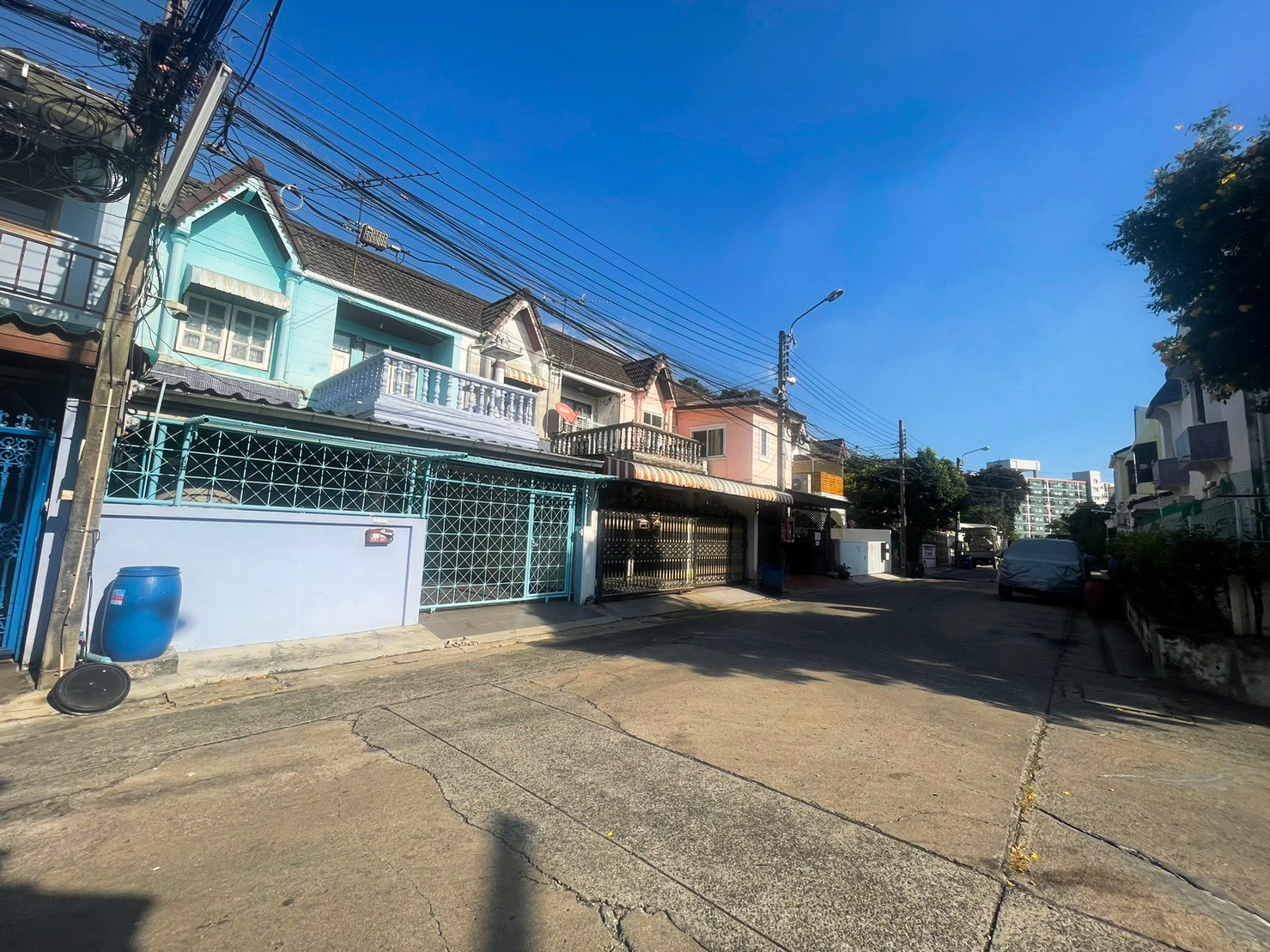 81579-ขายทาวน์เฮ้าส์ หมู่บ้านอยู่เจริญ บางเขน กรุงเทพ